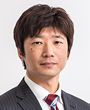 安達 知可良